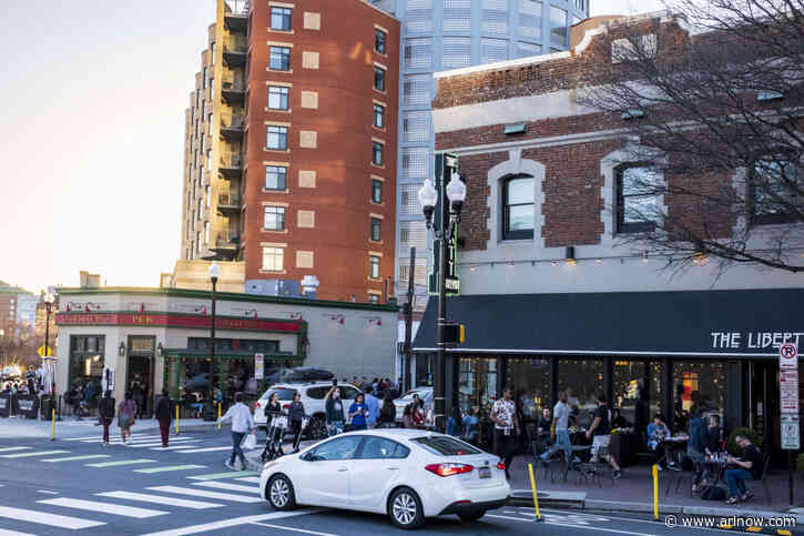 Skydome DC Areas Only Rotating Restaurant Reopens Arlington News