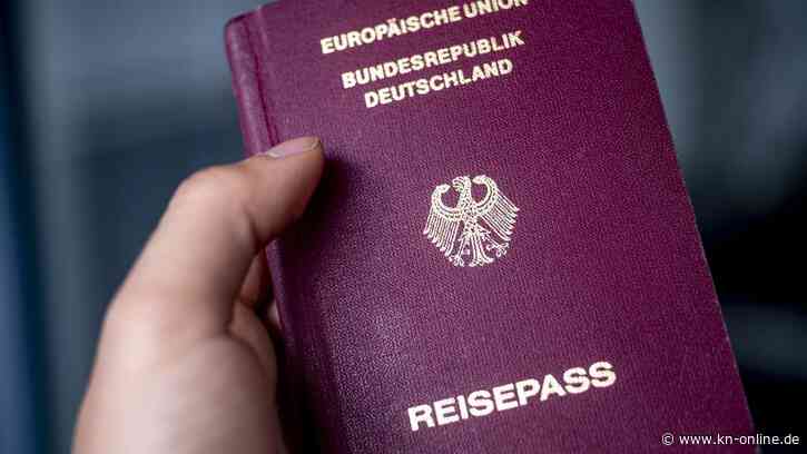 Schleppende Einbürgerung: Mehr als 100.000 Ausländer warten auf einen deutschen Pass