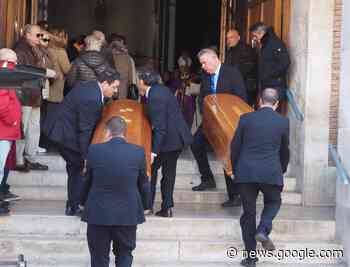 Dolor y rabia en Valladolid en el funeral por Paloma y su hija de 8 ... - Notimérica