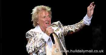 Rod Stewart offers to pay for patients' private medical scans live on TV