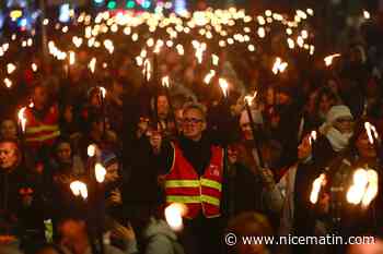 Réforme des retraites: une "retraite aux flambeaux" a rassemblé plusieurs centaines de personnes à Nice à l'appel de l'intersyndicale
