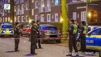 Polizei Hamburg: Mann sticht Frau in Barmbek mit Messer in den Rücken