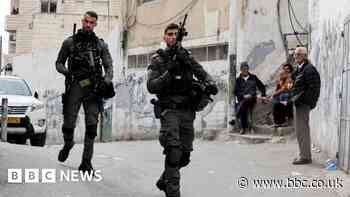 Jerusalem shooting: Israeli PM warns of 'swift' response after attacks