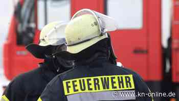 Feuer in Kronshagen: Geparktes Wohnmobil brennt  aus