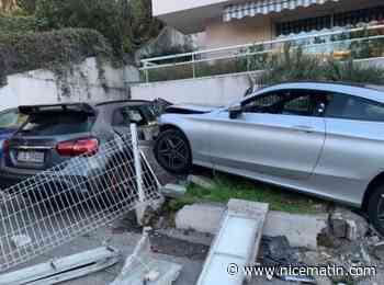 Une voiture s’encastre contre un véhicule en stationnement à Nice