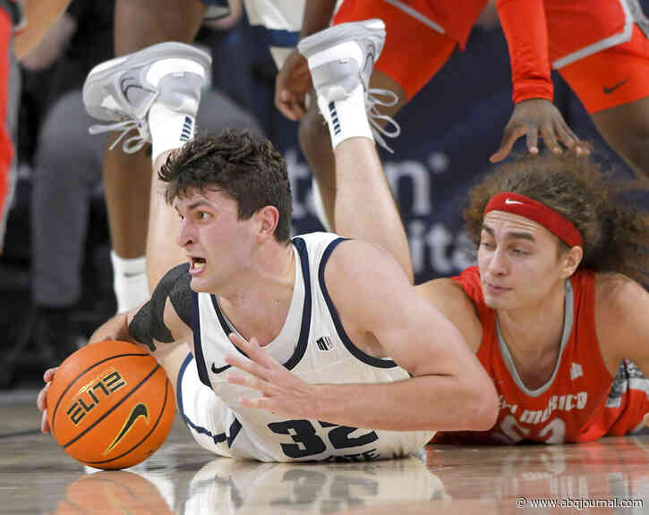 Utah State buries New Mexico, moves ahead of Lobos in Mountain West standings