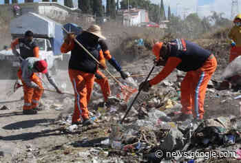 OOSL limpia tiradero clandestino en Lomas de San Ramón - Municipios Puebla