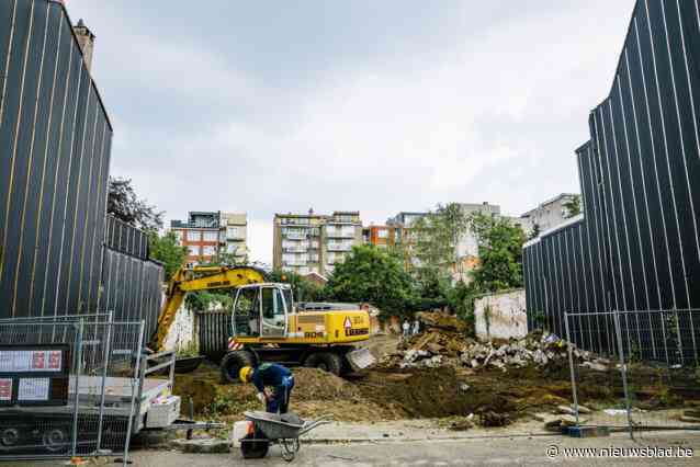 Bouwproject op vroegere samentuin in Mellaertsstraat in het slop: Groen start campagne voor open ruimte