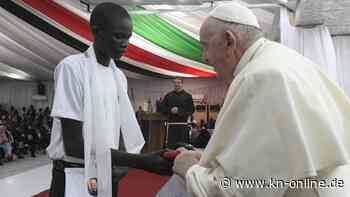 Südsudan: Papst Franziskus spricht vor Flüchtlingen