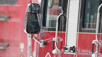 Winnipeg kitchen fire sends 1 to hospital