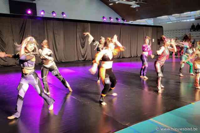 Driehonderd dansers strijden om discotitel