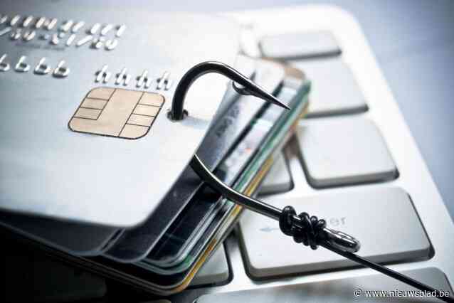 Gezin staat terecht omdat gestolen geld op hun rekening terechtkomt: “Nooit gedacht dat onze bankkaarten bij phishingbende waren beland”