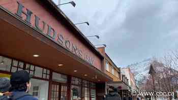 Historic Hudson's Bay store in Banff to close