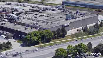 20 workers sent to hospital after ammonia leak at Burlington, Ont., pork plant