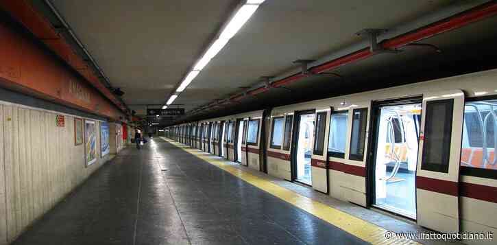 “Attenti agli zingari”, l’annuncio “fuori programma” sulla metro A di Roma. Atac: “Inaccettabile, il responsabile sarà sanzionato”