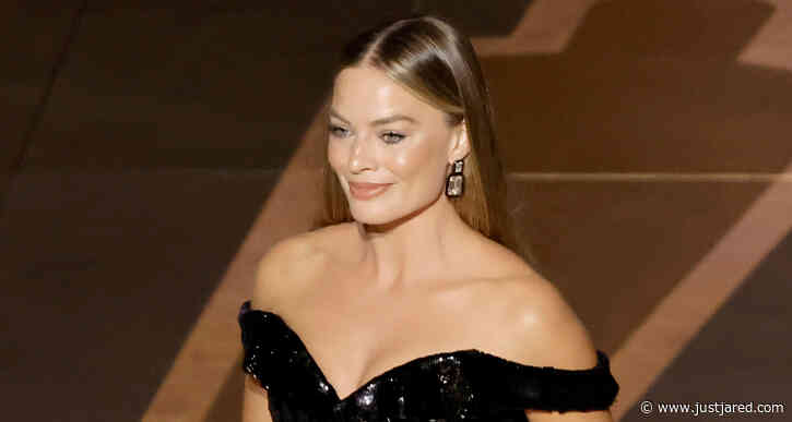 Margot Robbie Makes Surprise Appearance at Oscars 2023 to Present with Morgan Freeman