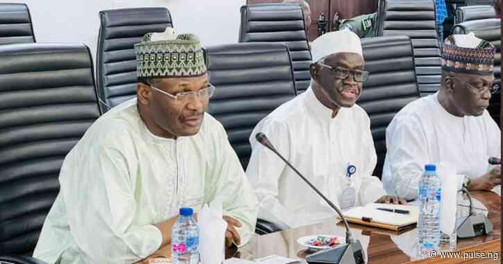 INEC threatens to punish ad hoc personnel that compromises election