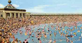 'Packed' Sea Bathing Lake that was the 'best place on Earth'
