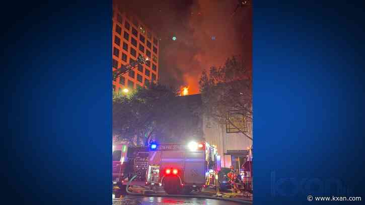 Man arrested after fire burns vacant downtown Austin building