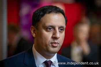 Sarwar calls for Holyrood election after SNP appoints new leader