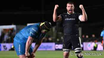Premiership: Newcastle Falcons 17-12 Gloucester - 14-man hosts hold on for win