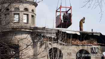 Montreal police confirm 5th body found in rubble of historic building fire