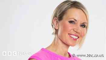 Dianne Oxberry: Woman to run London Marathon in memory of presenter