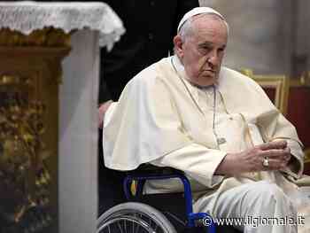 Il Papa ricoverato: "Malore dopo l'udienza". Ha un'infezione respiratoria