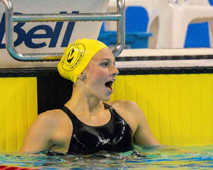Reacting to 16-Year-Old Summer McIntosh’s 400 IM WORLD RECORD (4:25.87)
