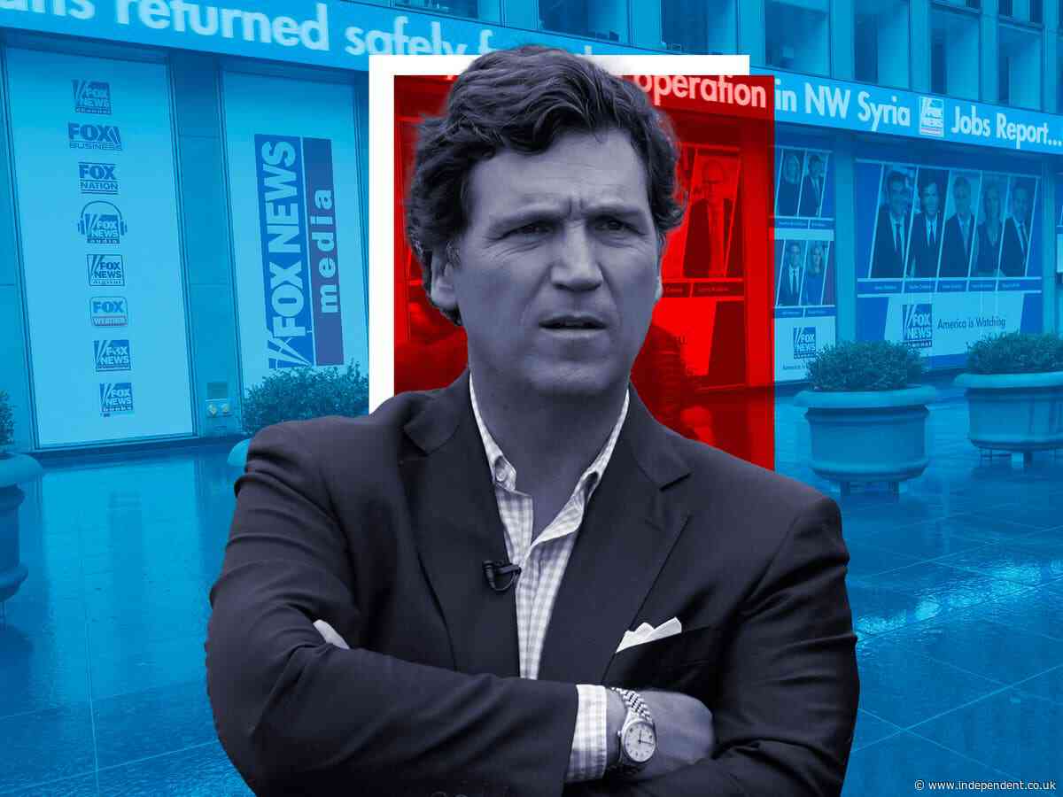 Tucker Carlson News Live Fired Fox News Hosts Sexist Comments About Fans Revealed As Newsmax 1069