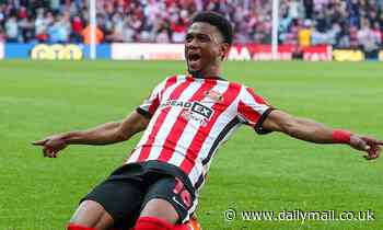 Sunderland 2-1 Luton: Black Cats take slender lead into second leg after Amad Diallo stunner