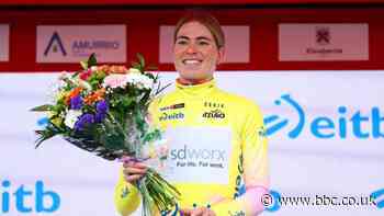 Itzulia Women: Demi Vollering wins back-to-back stages to extend lead