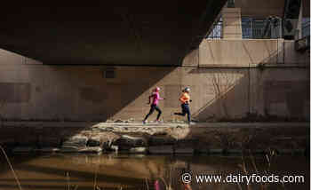 Milk sponsors women running the Denver Marathon