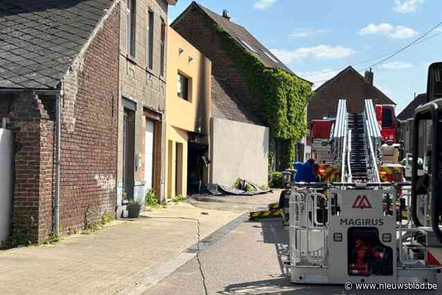 Brand in garage snel onder controle