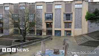 Swindon student, 18, denies sharing terrorism documents online