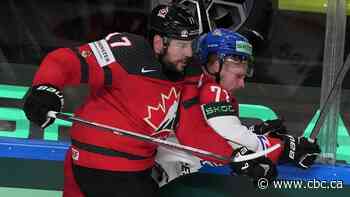 Canada rebounds from stunning loss at hockey worlds, advances to quarterfinals