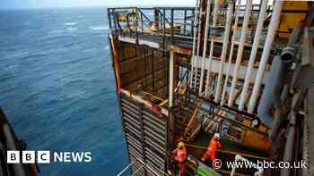 More than 1,600 offshore contractors set to strike over pay