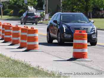 Lane restrictions set on Shoreland Avenue
