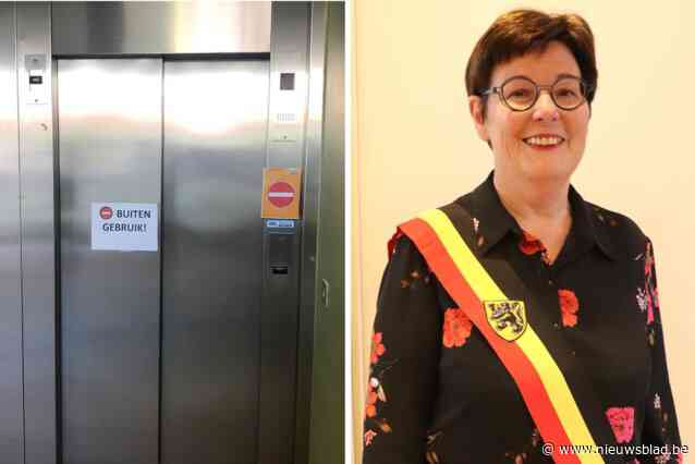 Gemeenteraad wijkt uit naar GC Den Tap door afgekeurde lift: “Toegankelijkheid moet verzekerd blijven”