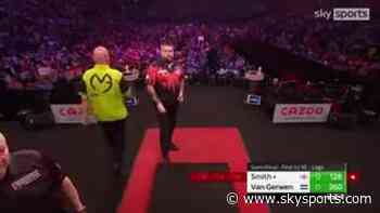 Smith stuns MVG with spectacular 128 checkout!