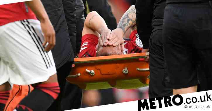 Erik ten Hag provides update on Antony after Manchester United star is stretchered off injured against Chelsea