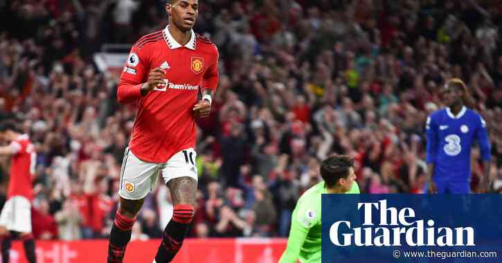 Manchester United hammer Chelsea 4-1 to seal Champions League return