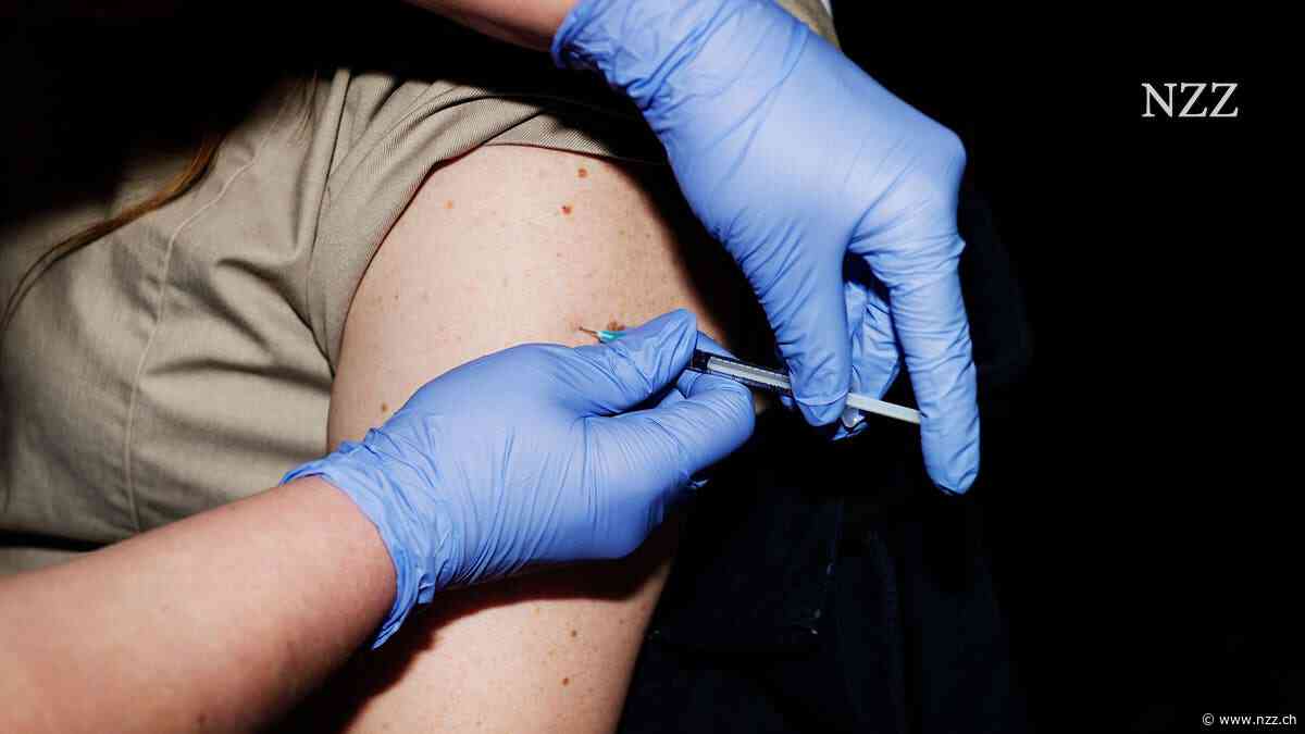Mit der Corona-Impfung wird das Immunsystem stimuliert – das kann auch negative Auswirkungen haben
