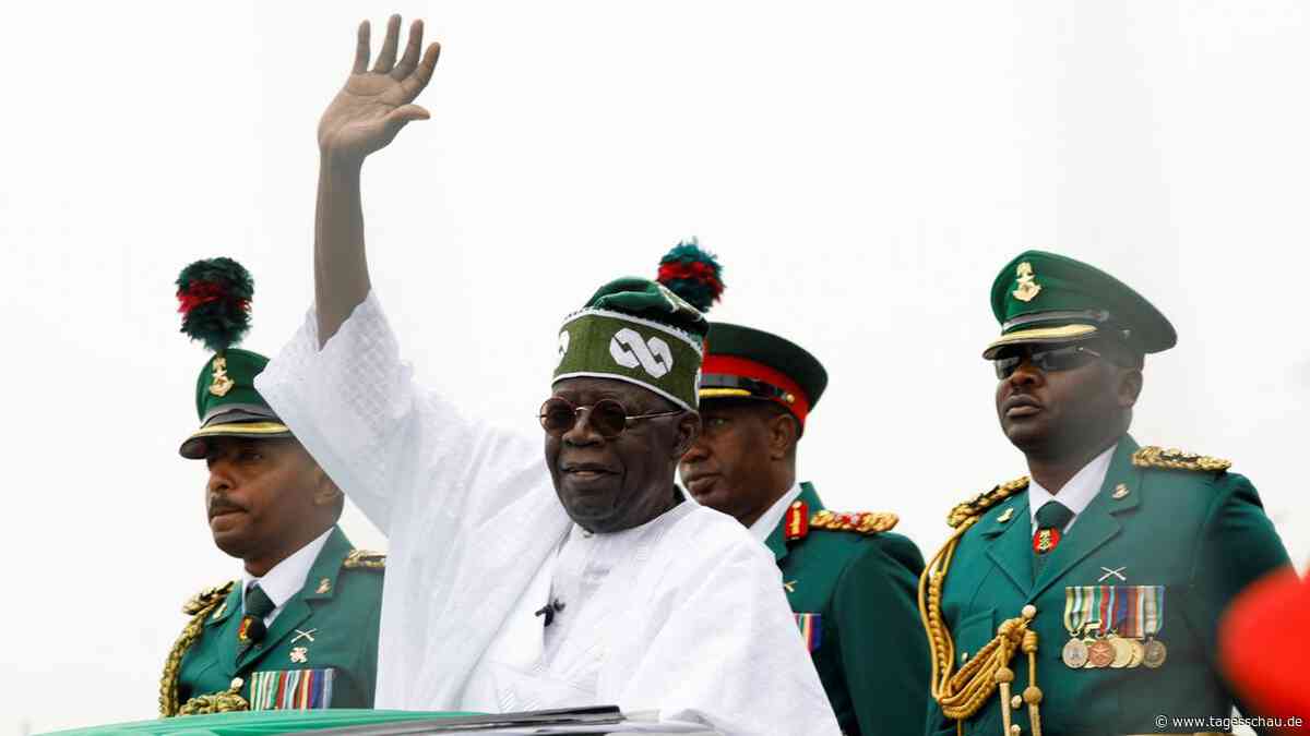 "Pate von Lagos" als neuer Präsident Nigerias vereidigt