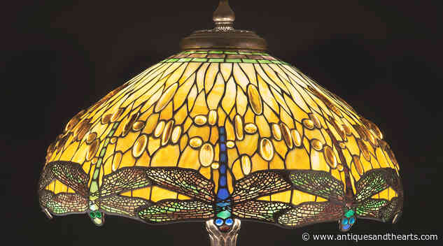Dragonfly Lamp Leads Tiffany Swarm At Heritage