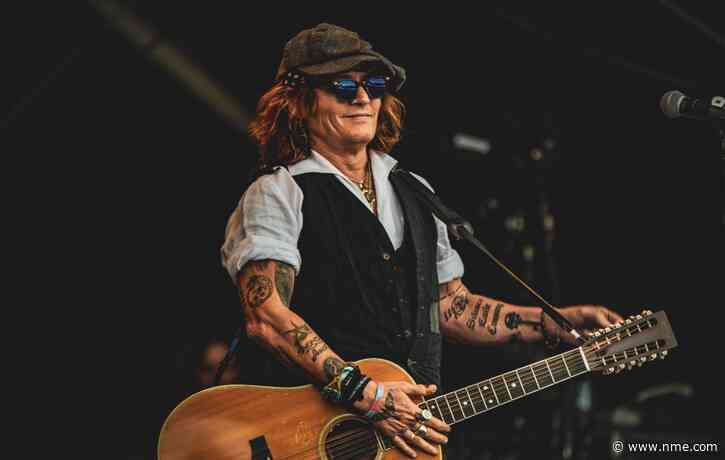 Johnny Depp postpones Hollywood Vampires shows as doctor advises him not to fly