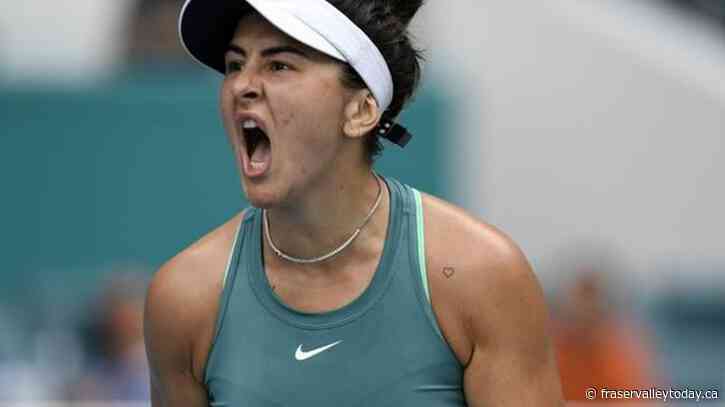 Andreescu advances to second round at French Open with win over Azarenka