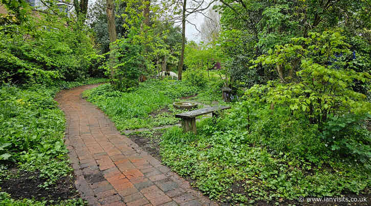 London’s Pocket Parks: McDermott Gardens, SE15