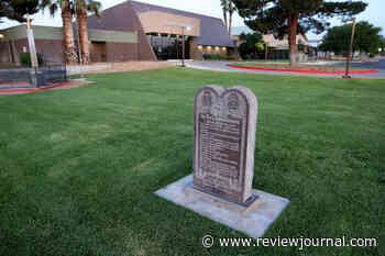 What’s the story about this Ten Commandments pillar on Las Vegas land?