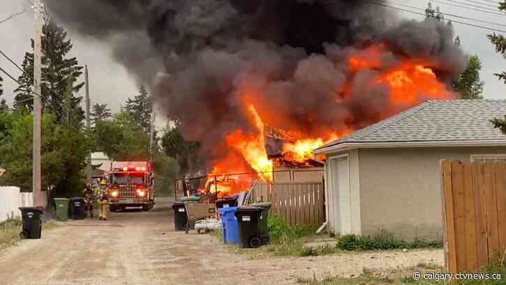Explosions erupt from southwest Calgary home's garage